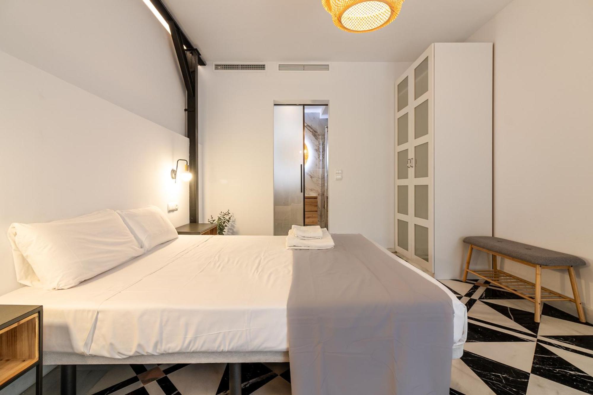 El Patio De La Luna Freshapartments Malaga Ngoại thất bức ảnh