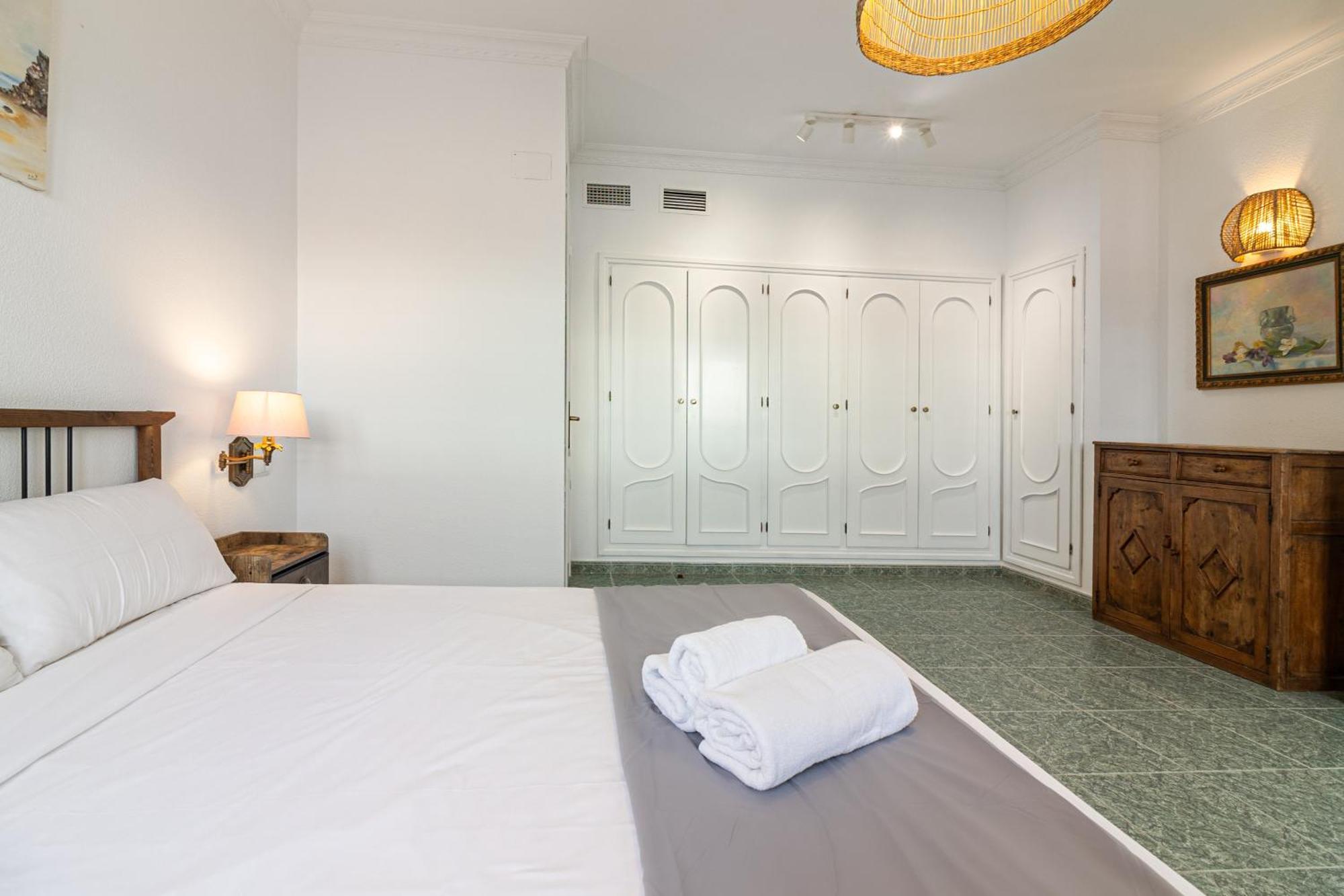 El Patio De La Luna Freshapartments Malaga Ngoại thất bức ảnh